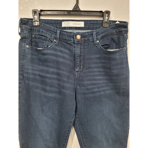 Signature Levi's Women's‎ Mid Rise Bootcut Jeans size 32 x 30 #P3 - Picture 2 of 7